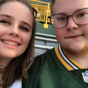 Meet your Posher, Kaylee